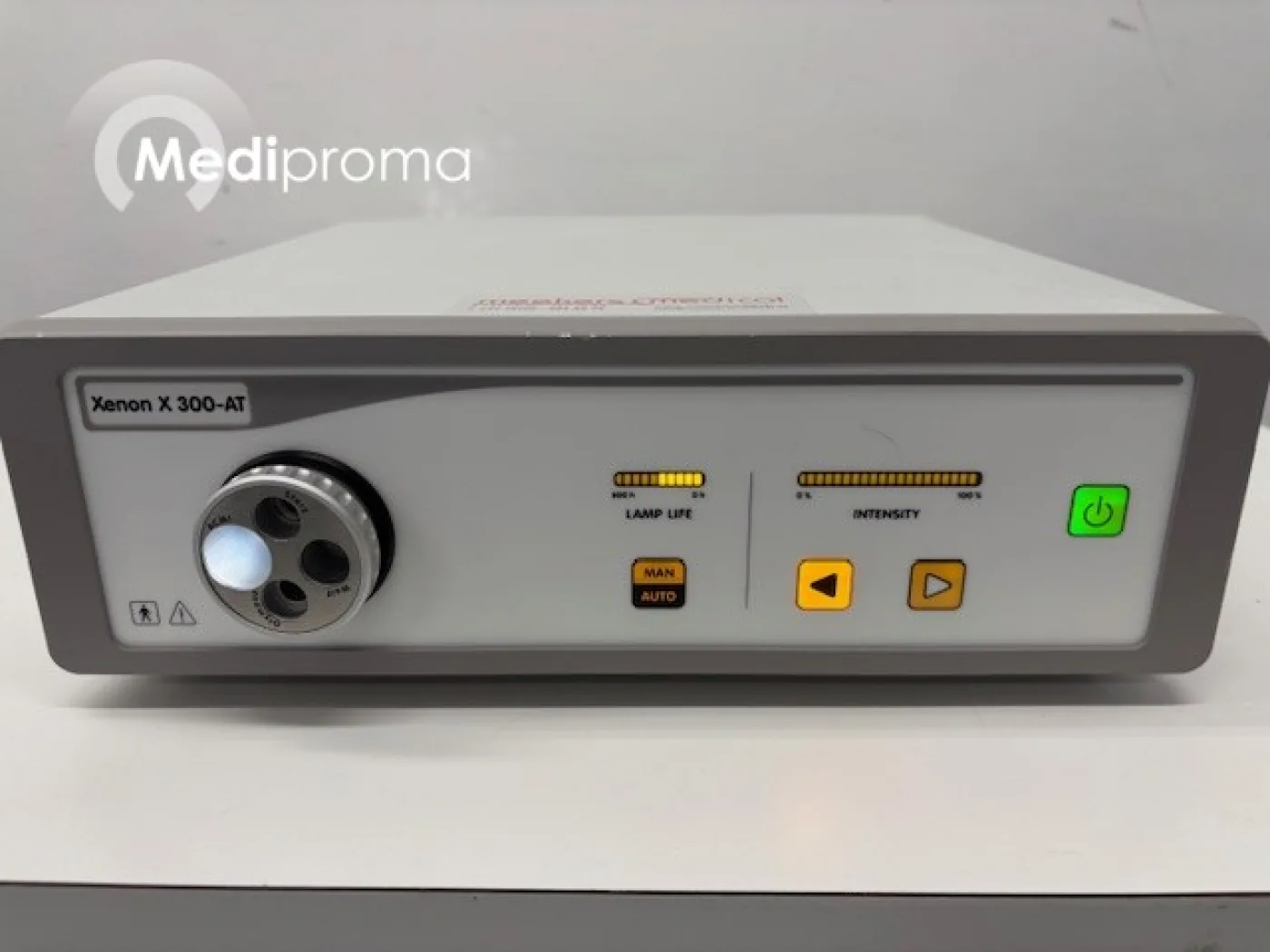 ILO Xenon X 300AT Endoscopische Lichtbron - 1