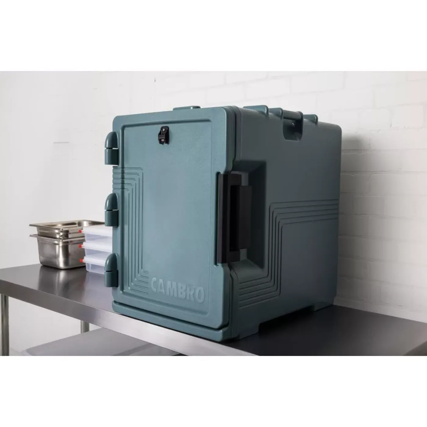 Cambro Insulated Food Box Blue - islandcatering - 8