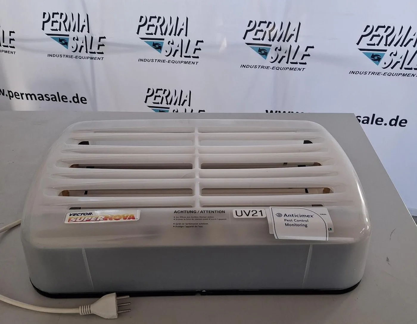 Whitmire Micro-Gen UV-Insektenvernichtungsgerät VECTOR NOVA UV21 - 2