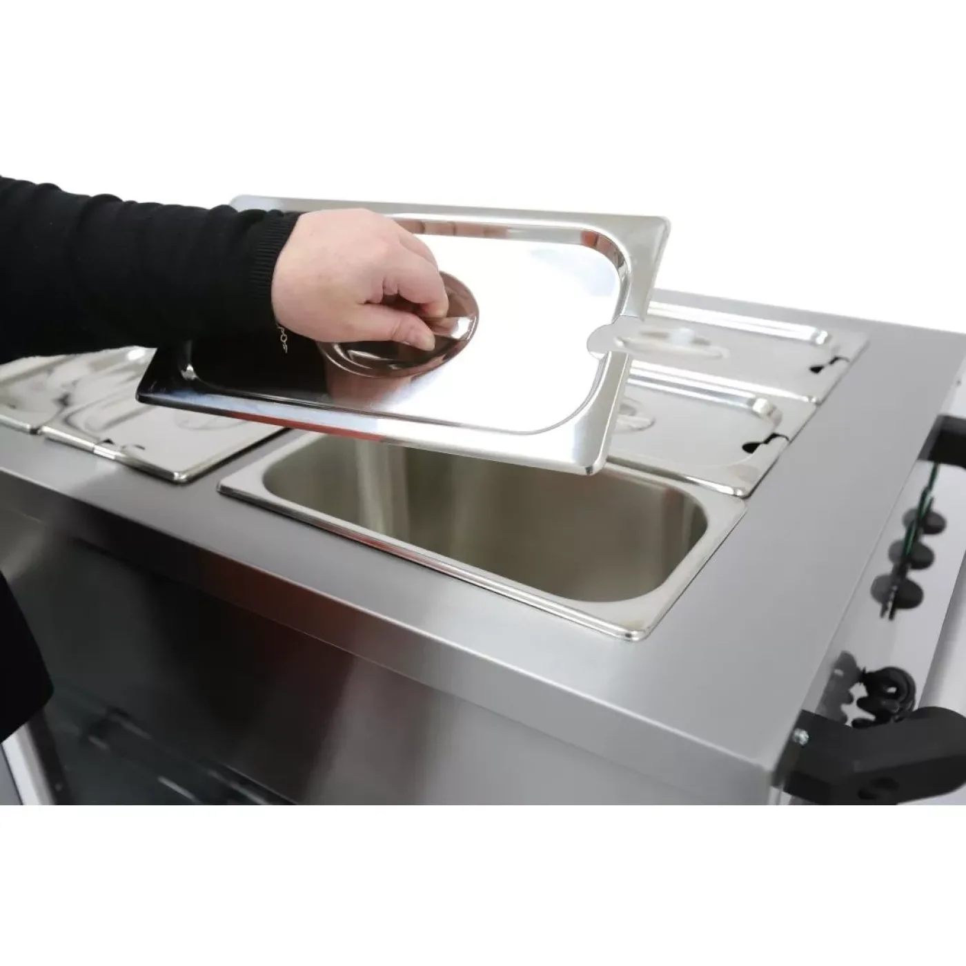 Parry Mobile Servery with Bain Marie Top 1887 - islandcatering - 2