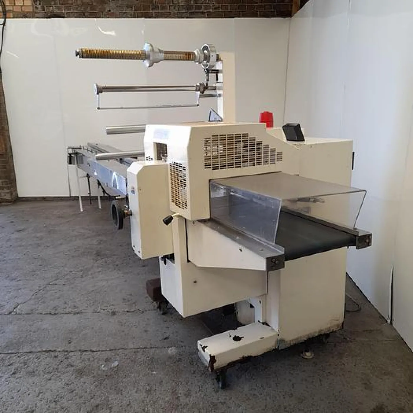Redpack R200 Labeller & Heat Sealer - 2