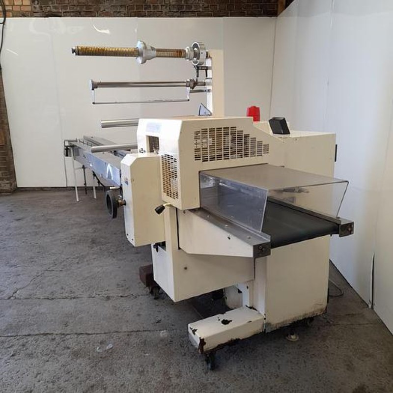 Redpack R200 Labeller & Heat Sealer