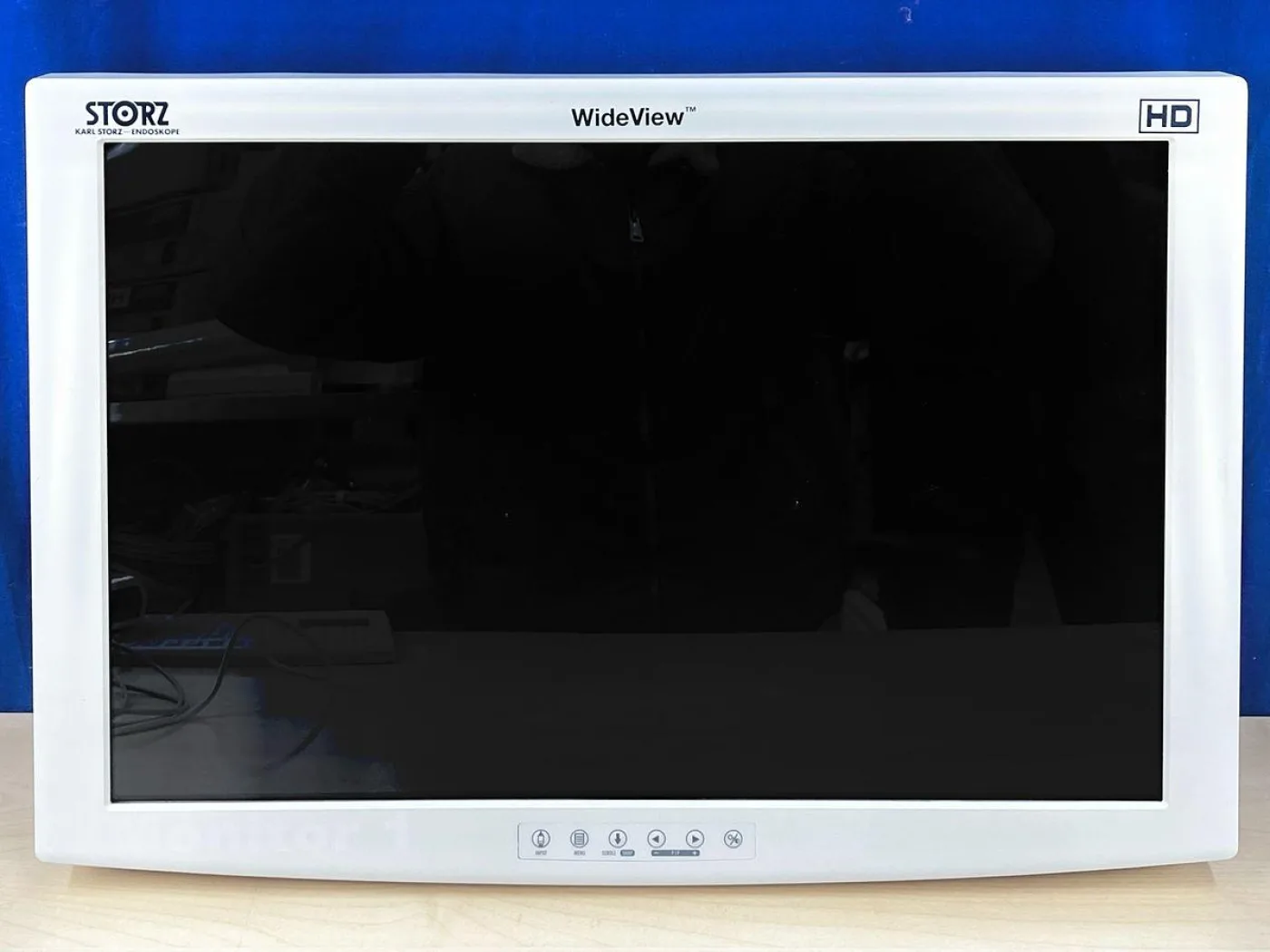 Karl Storz LCD Monitor 24 Inch - 1