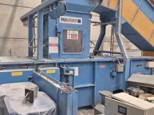 2007 PAAL Pacomat 2S Baler & Conveyor
