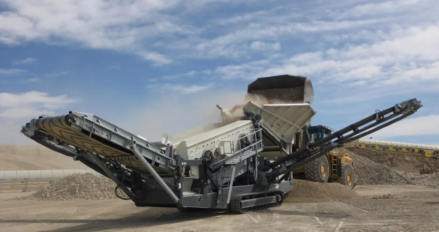 Sandvik QE440 Scalping Screen - 3