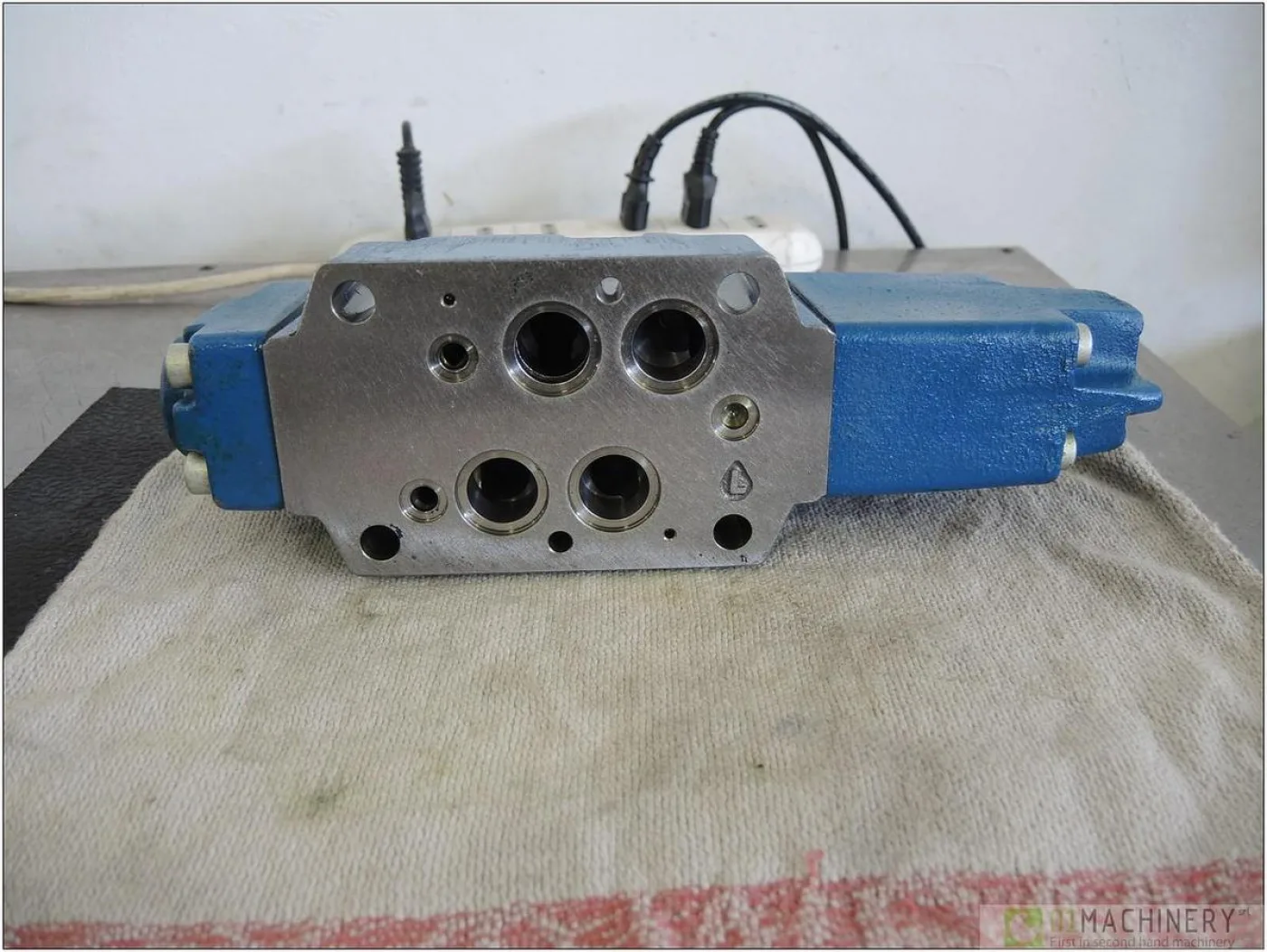 2011 REXROTH MNR: R900971415 AI2582 - 4