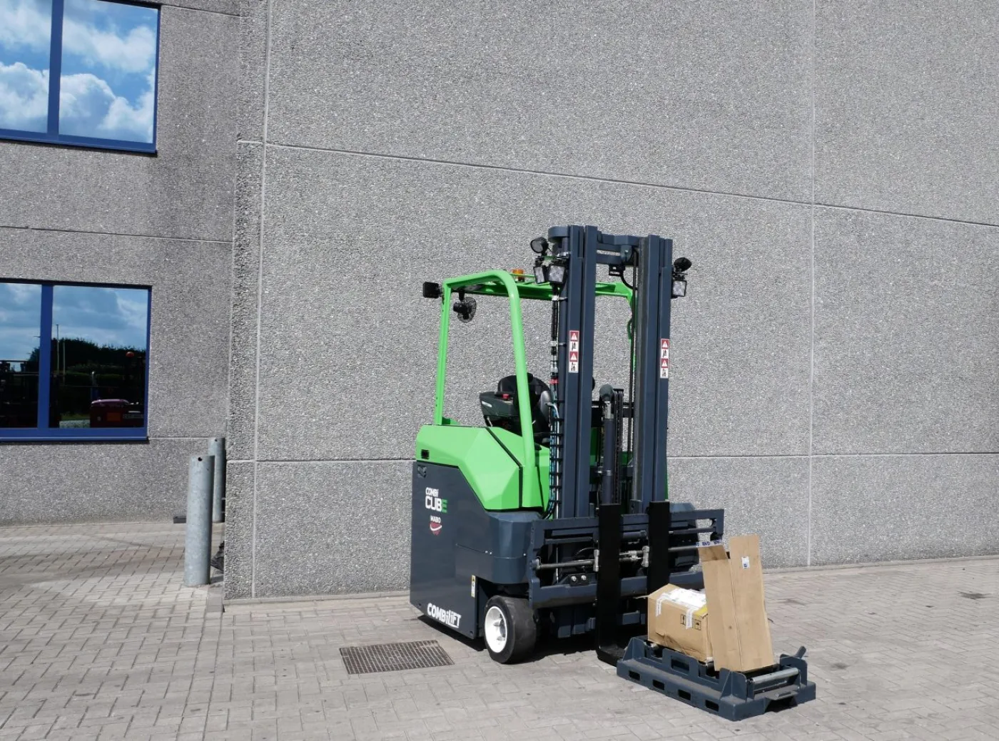 Combilift CUBE3000 - 1