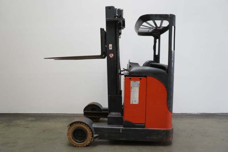 Schubmaststapler Linde R 14 G 115-12 (2013)
