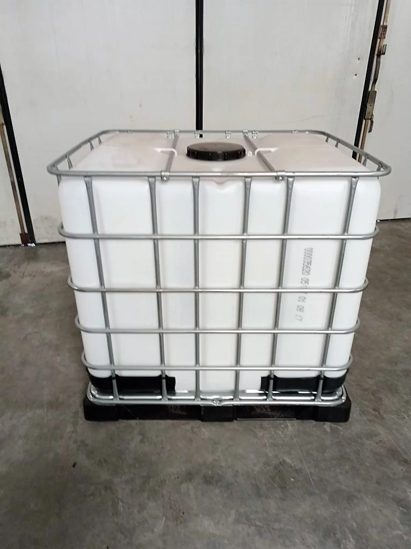 BIN 1000 Lt – PACK SERVICES - 2