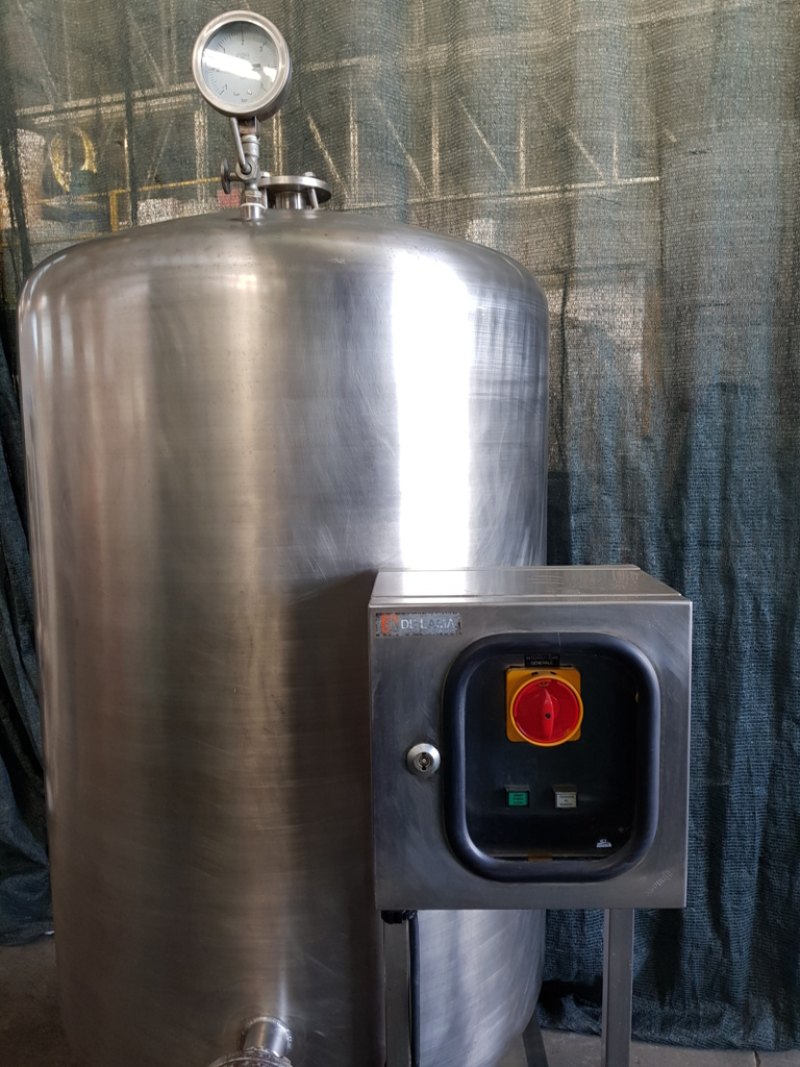 AUTOCLAVE CON POMPA DA VUOTO – DE LAMA – MOD. 600 LITRI