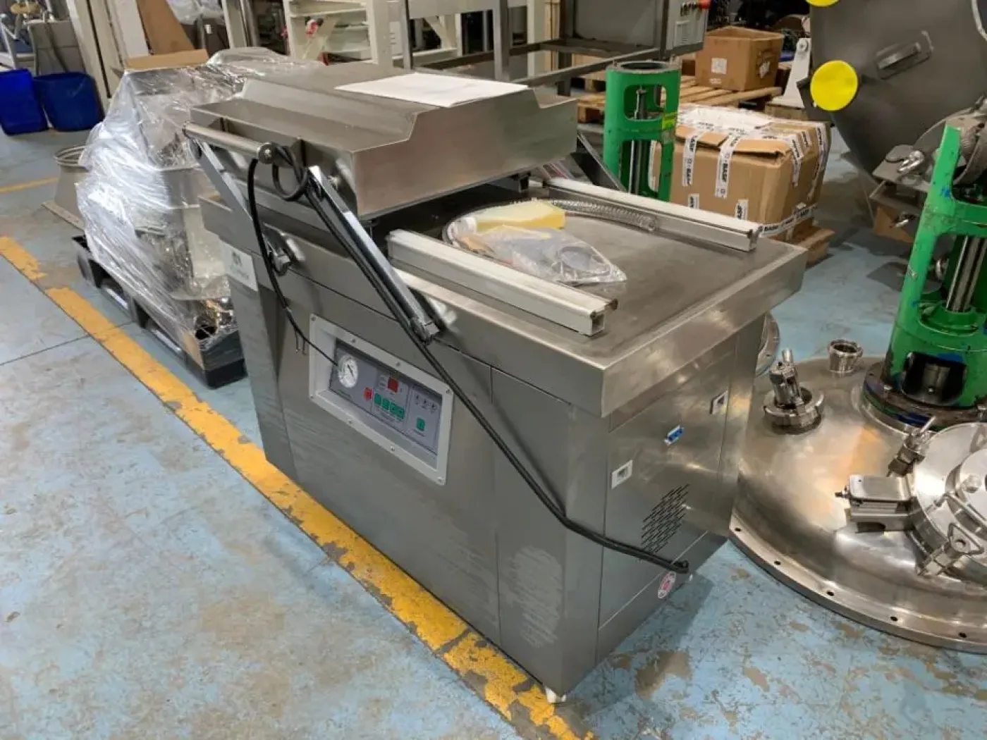USED NOYPACK DZ400-2SB DOUBLE CHAMBER VACUUM PACKAGING MACHINE - 3