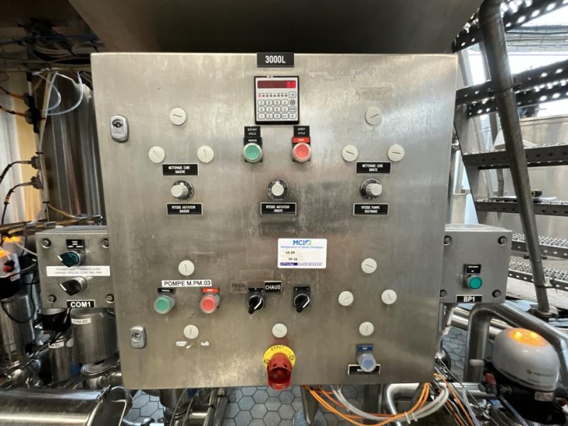 Unknown Stainless Steel Mixing Tank