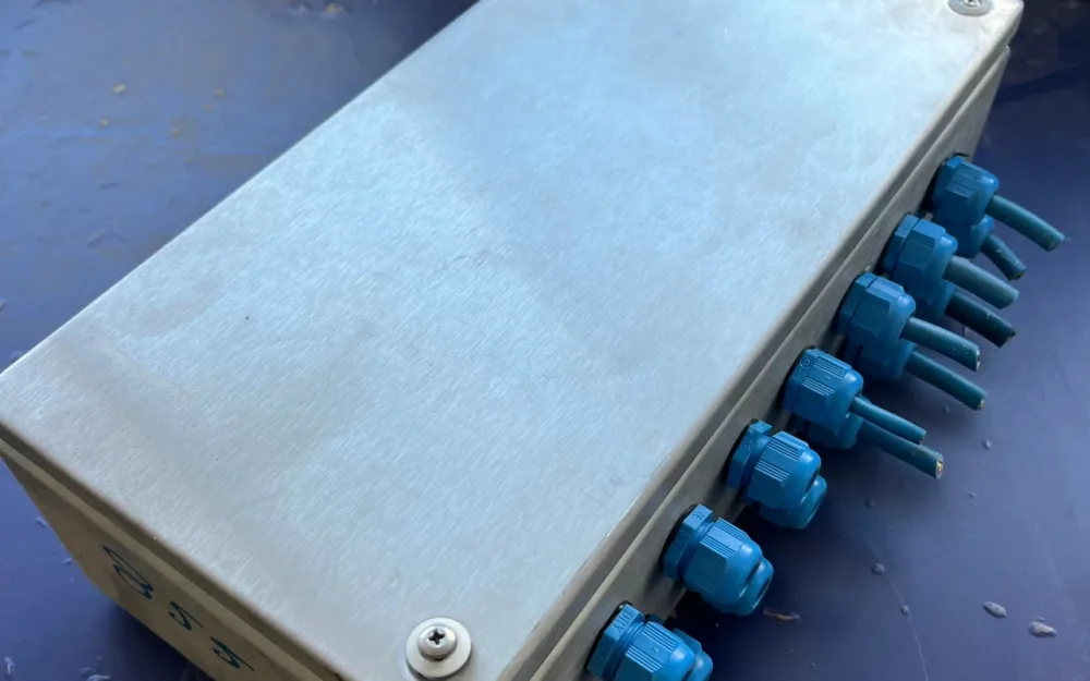 JUNCTION BOXES C8557-C8569