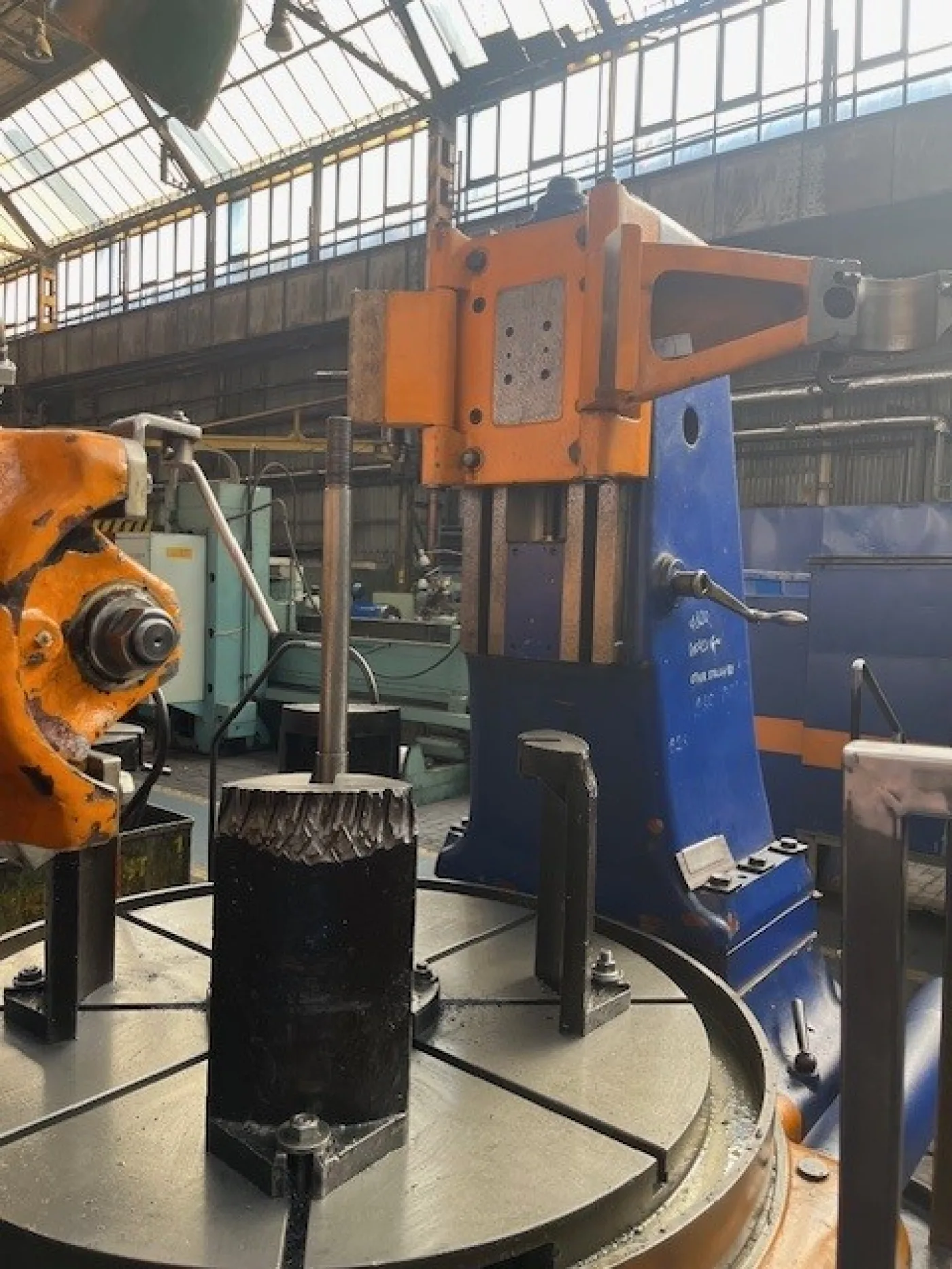 Gear Hobbing Machine – TOS FO16 - 5