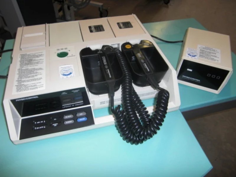 Physio Control Lifepak 10 Defibrillator