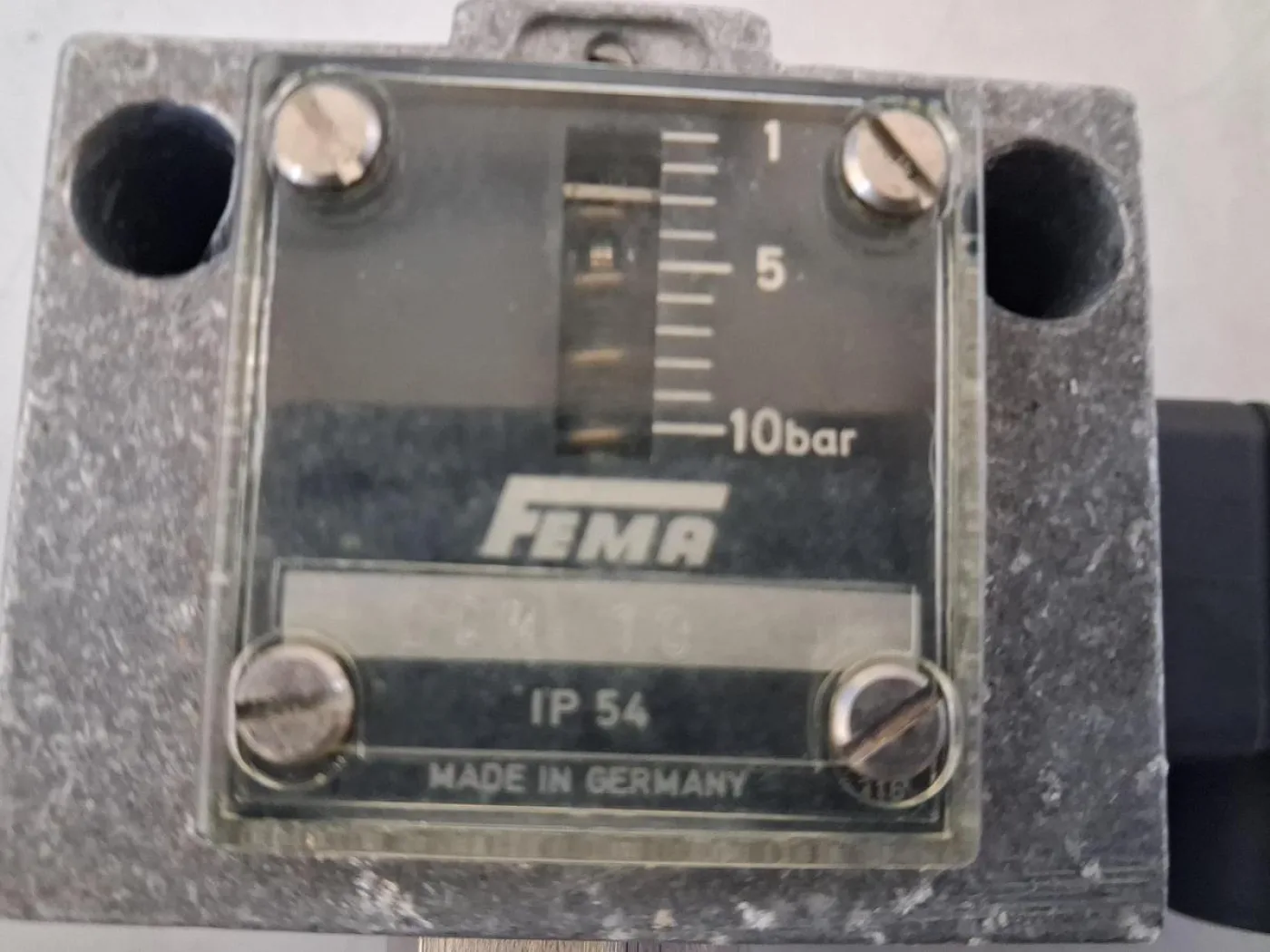FeMA Pressure Switch 0–10 bar - 2