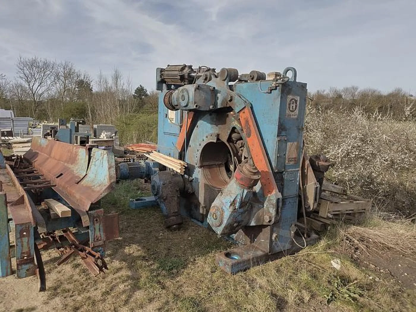 Cambia 610 Debarking Machine - 2
