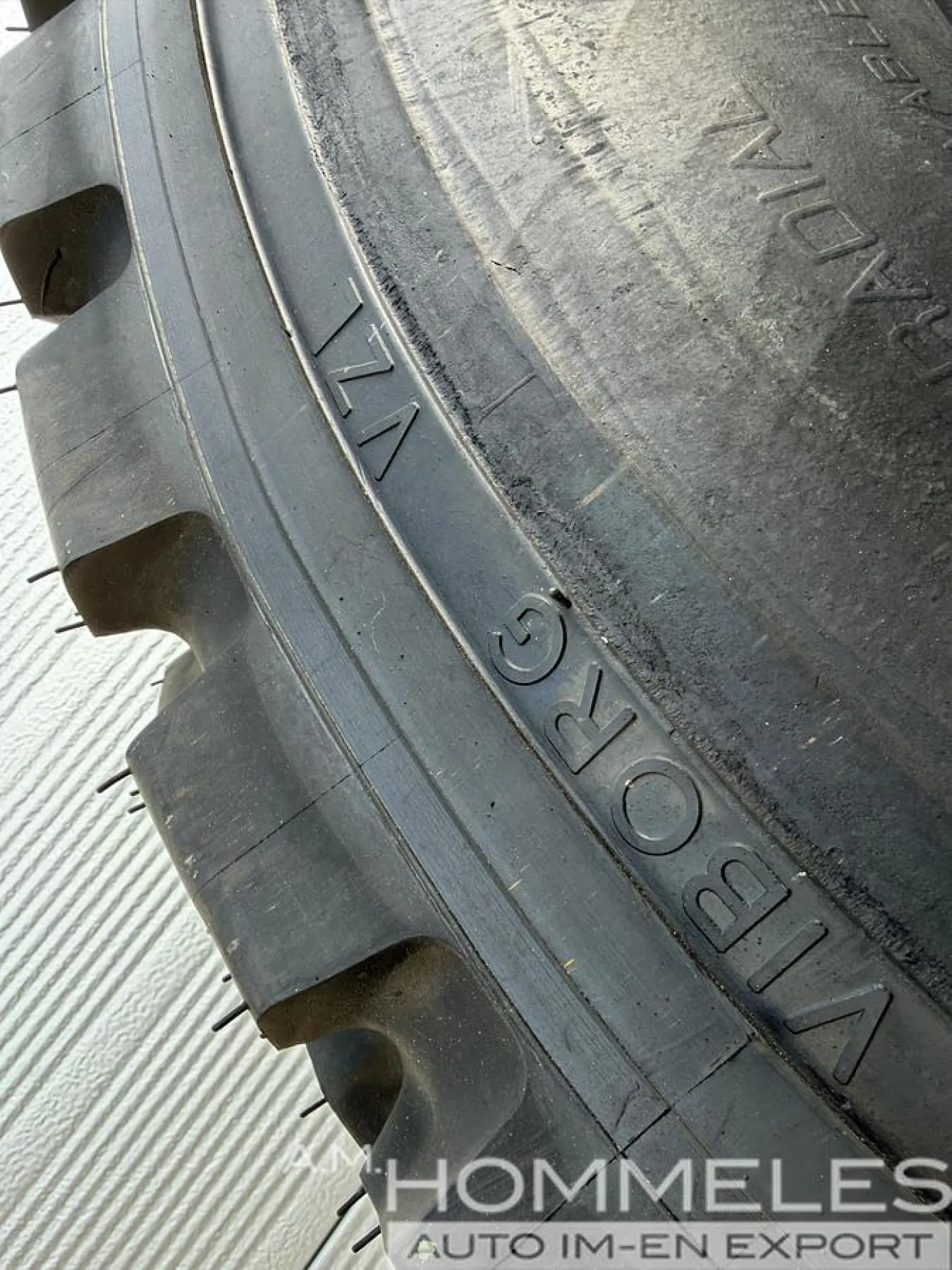 MICHELIN X - 13.00R20 RETREADED - 6