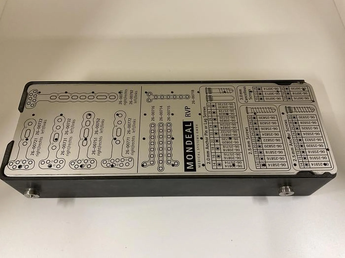Surgical Instrument Set Volar Radius Locking Plate System (RVP) in Case MONDEAL 9356 - 1