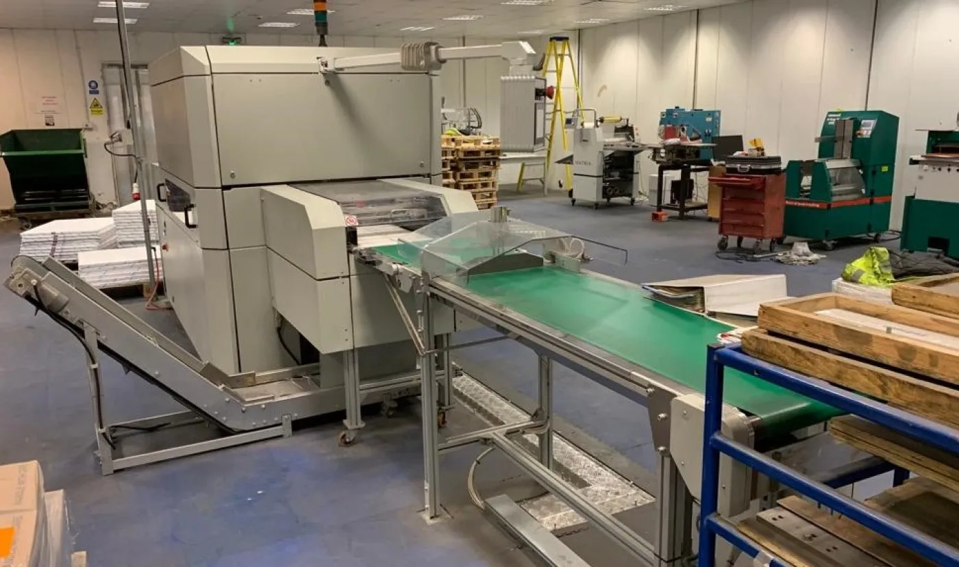 Tecnau VT 800 three knife trimmer - 2