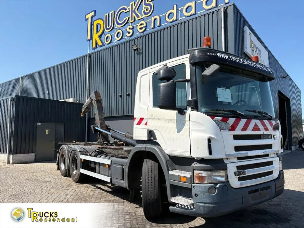 Scania P 360 + HOOK ARM SYSTEM + 6X2 + EURO 5 + HEIGHT ADJUSTABLE HOOK
