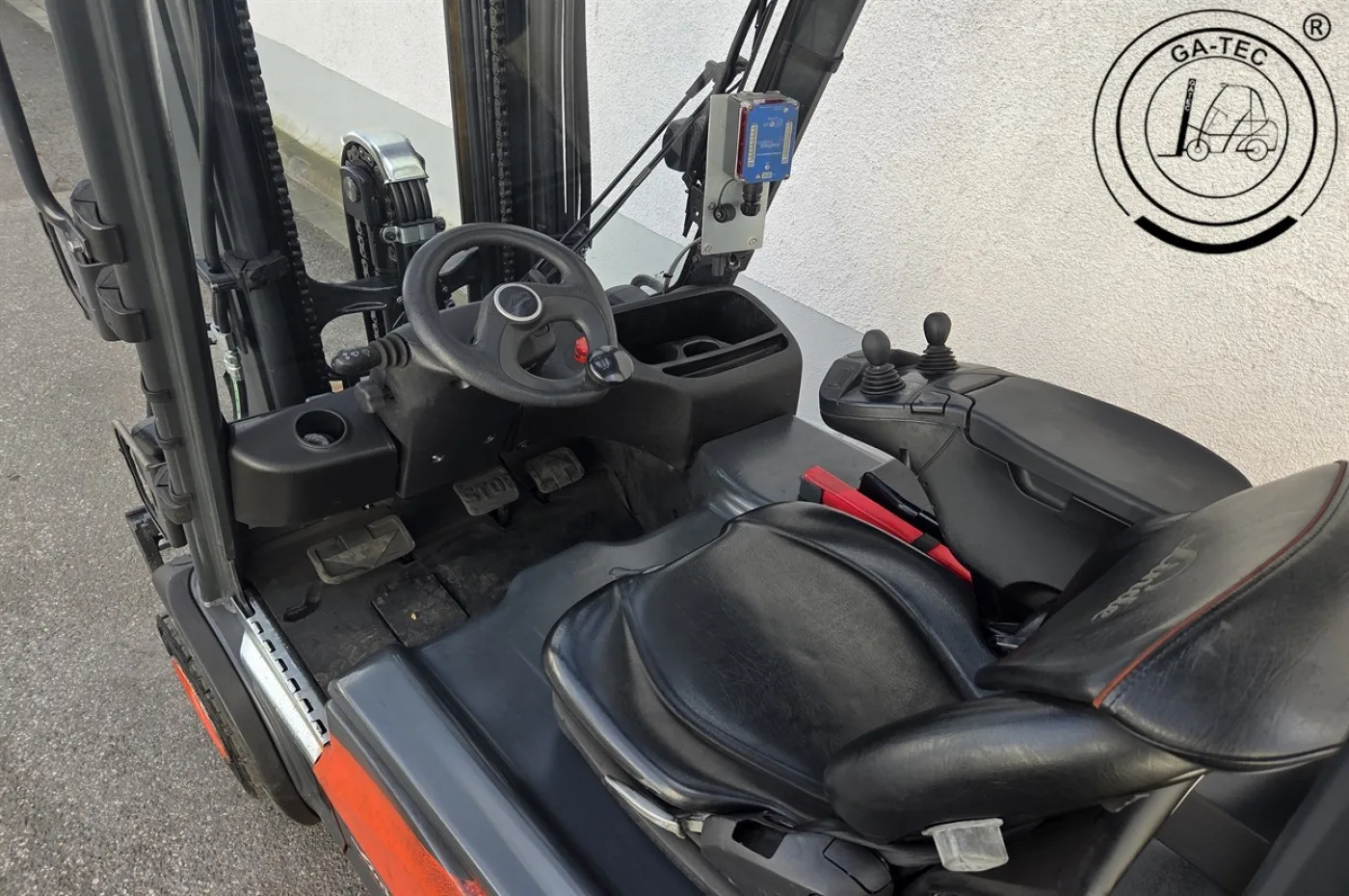 Linde E18 - 8