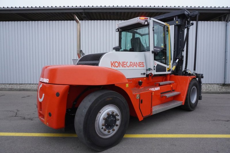 Frontstapler KONECRANES SMV16-1200 C (2023)