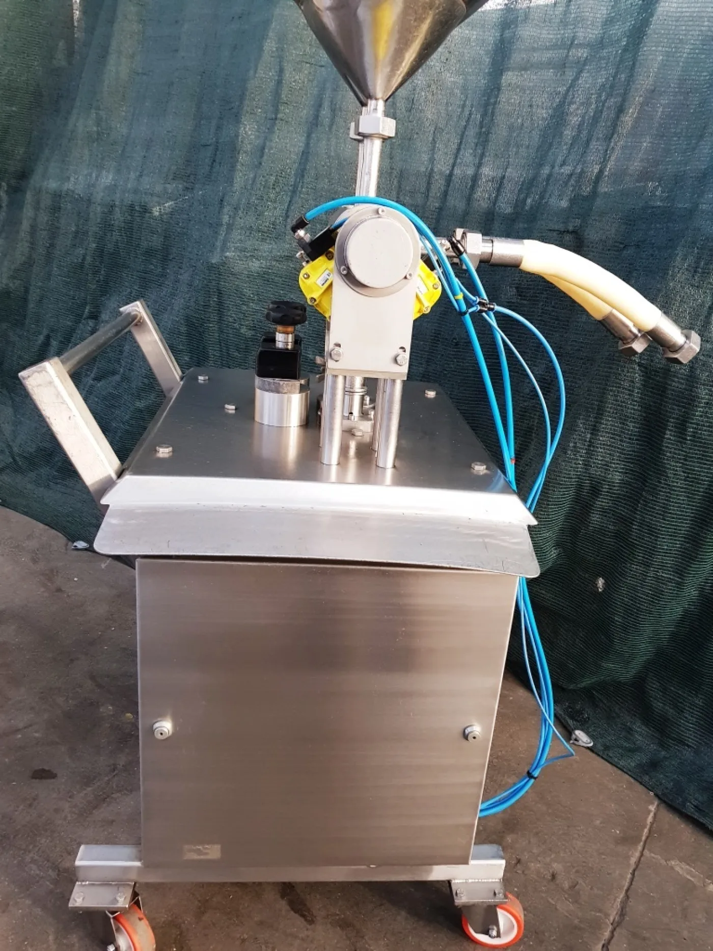DOSATRICE PNEUMATICA PER CREME - 6