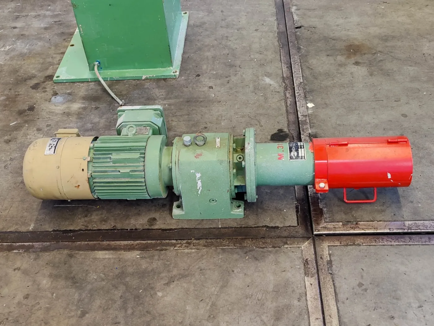 Veenstra FSL 550 V - Stirrer - 3