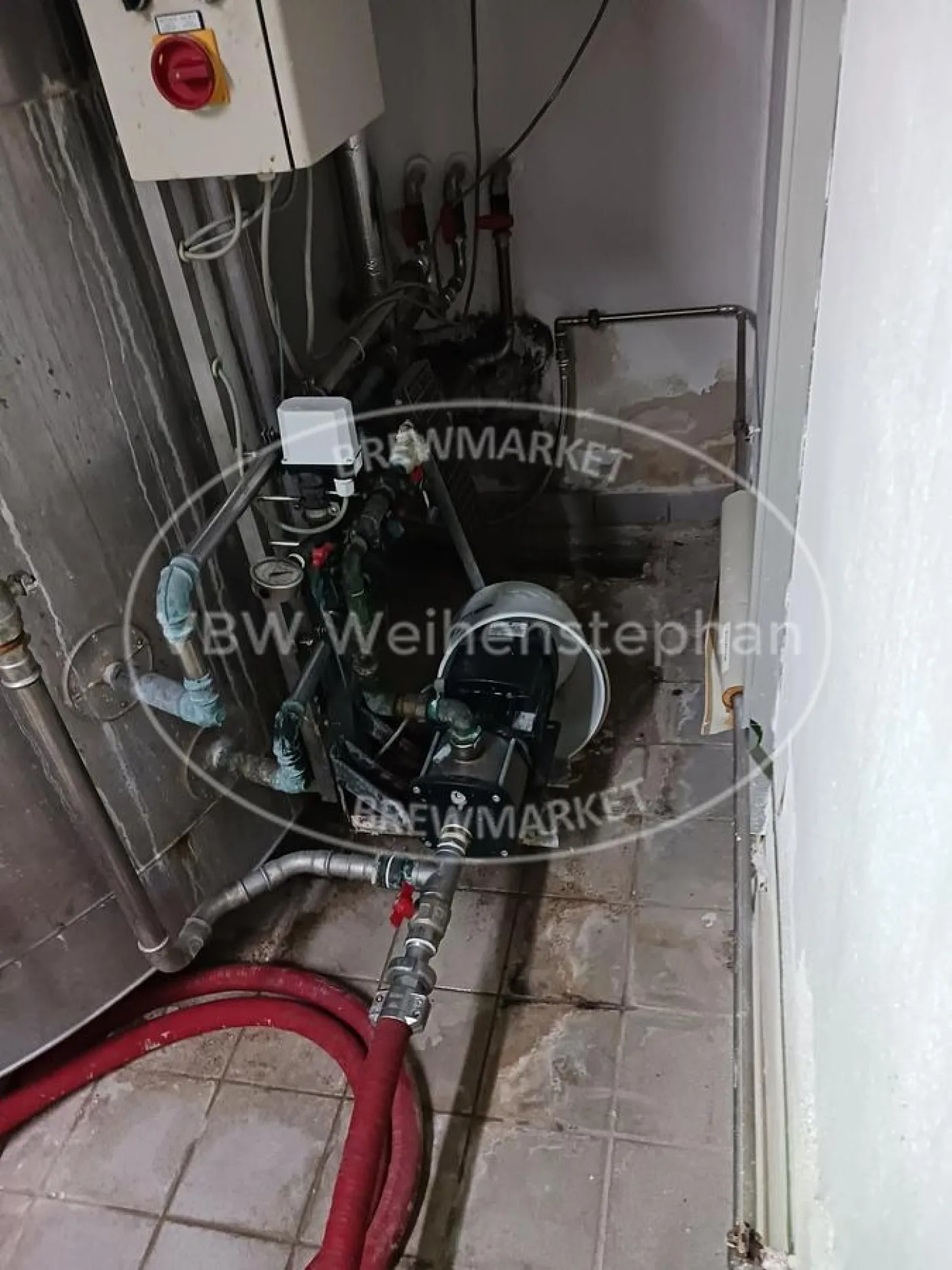 How water tank - 3