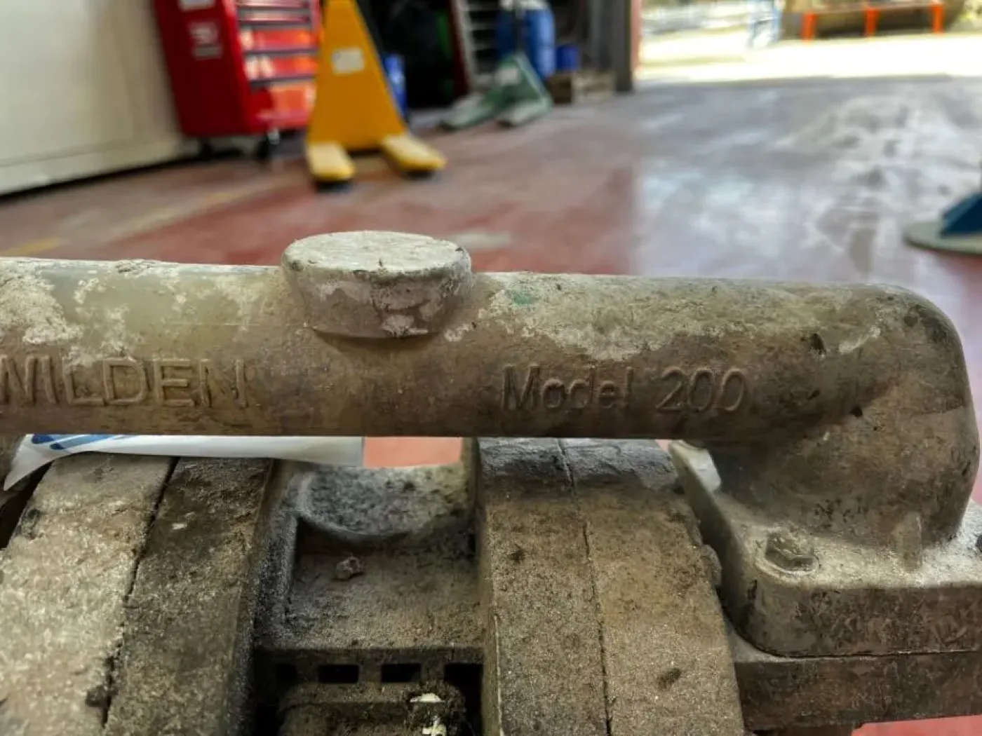 USED WILDEN MODEL 200 DOUBLE MEMBRANE PUMP - 2