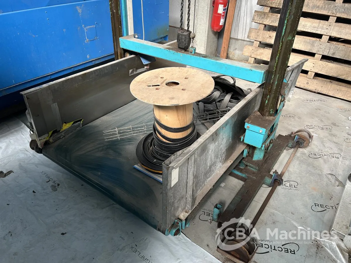 2000 Shuttle Lavatec height 2130mm (390) - 3