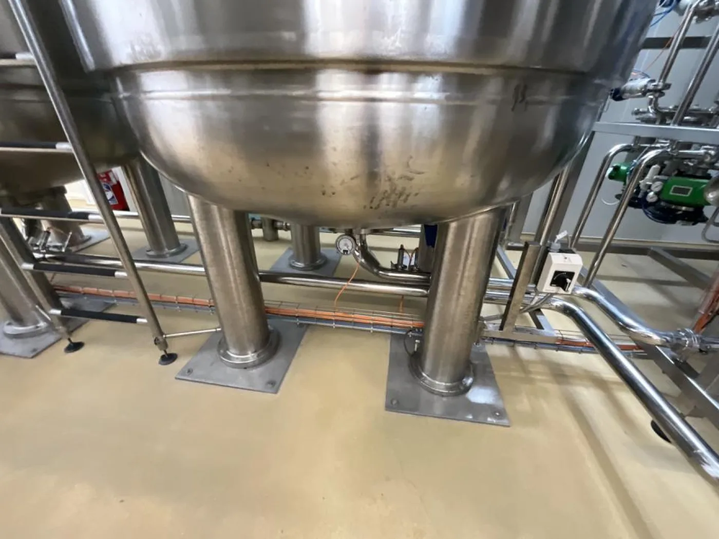 2022 C. M. Frambati s.r.l. C. M. Frambati s.r.l. 6000 Litre Stainless Steel Vacuum Rated Jacketed Mixing Vessel - 4