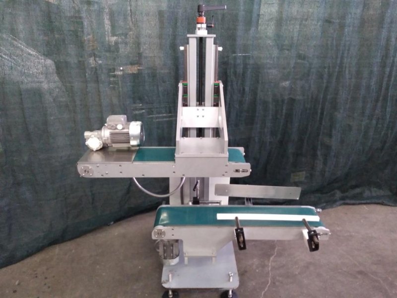 NASTRO TRASPORTATORE MOTORIZZATO SISTEMA ASSEMBLAGGIO CON DOPPIO STRATO – SIEMPHARMA – MOD. NS1000