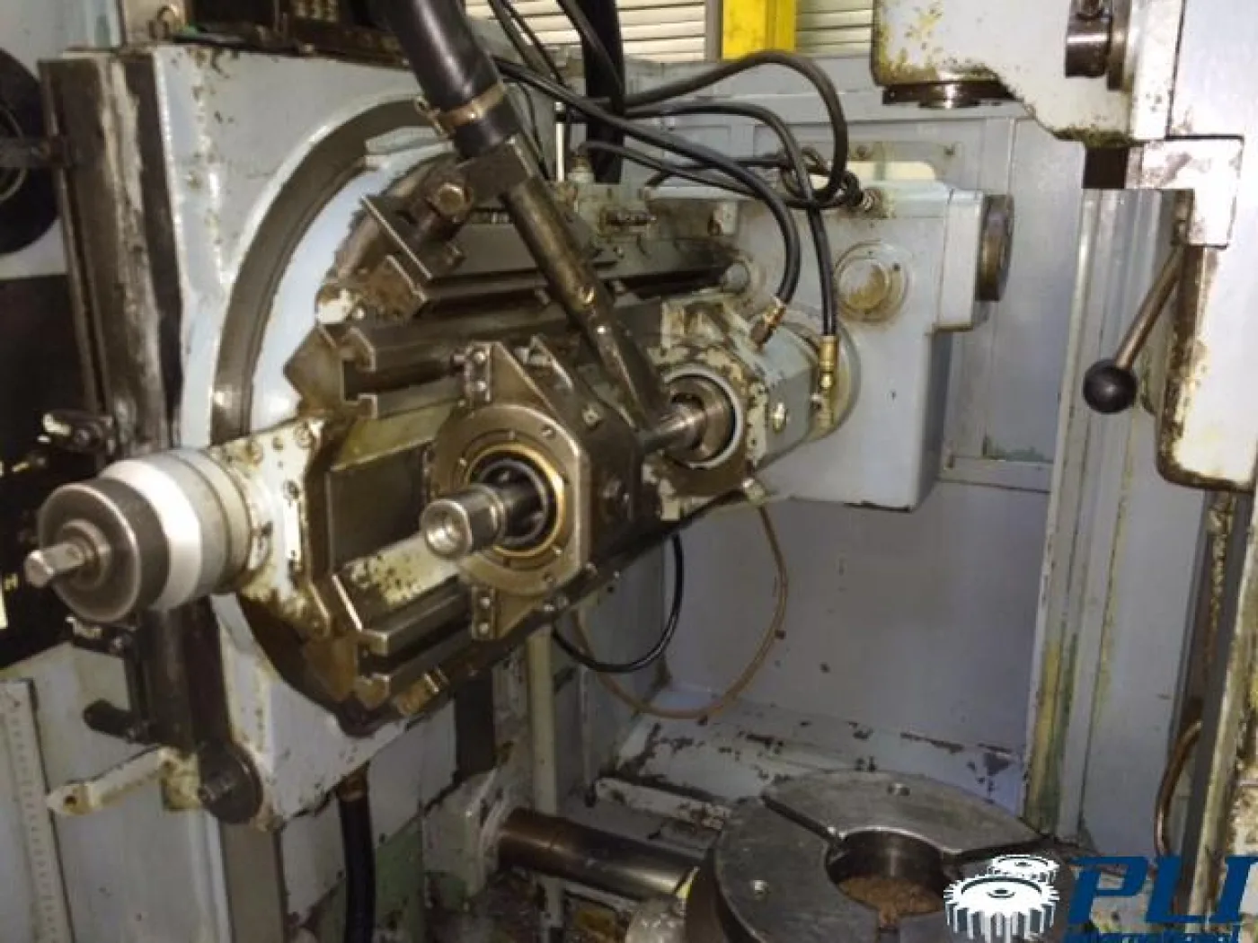 Gear cutting machine WMW MODUL ZFWZ 250/5 IIA - 2