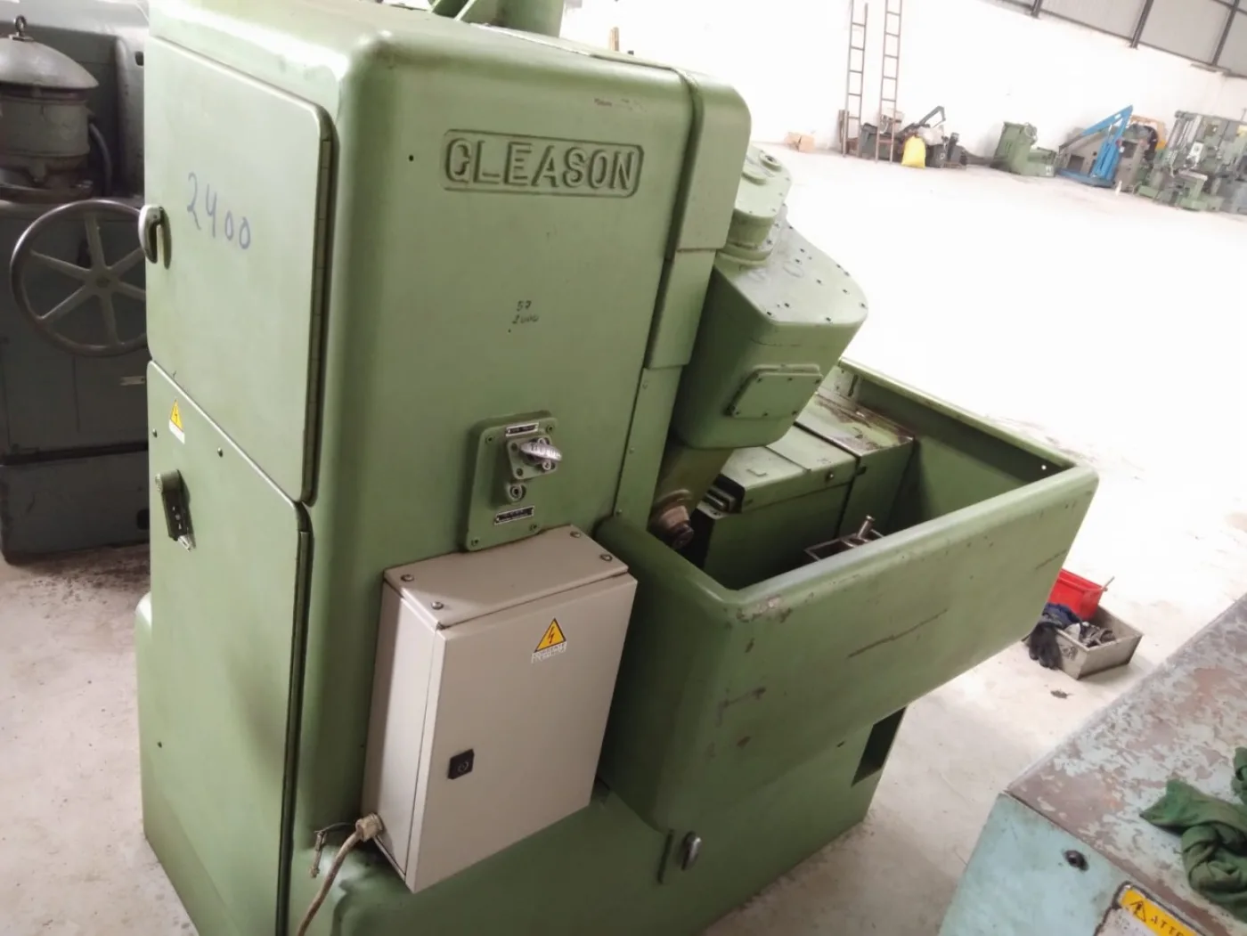 CONIFLEX CUTTER SHARPENER, GLEASON -104 - Laxmi Metal & Machines, Rohtak - 3