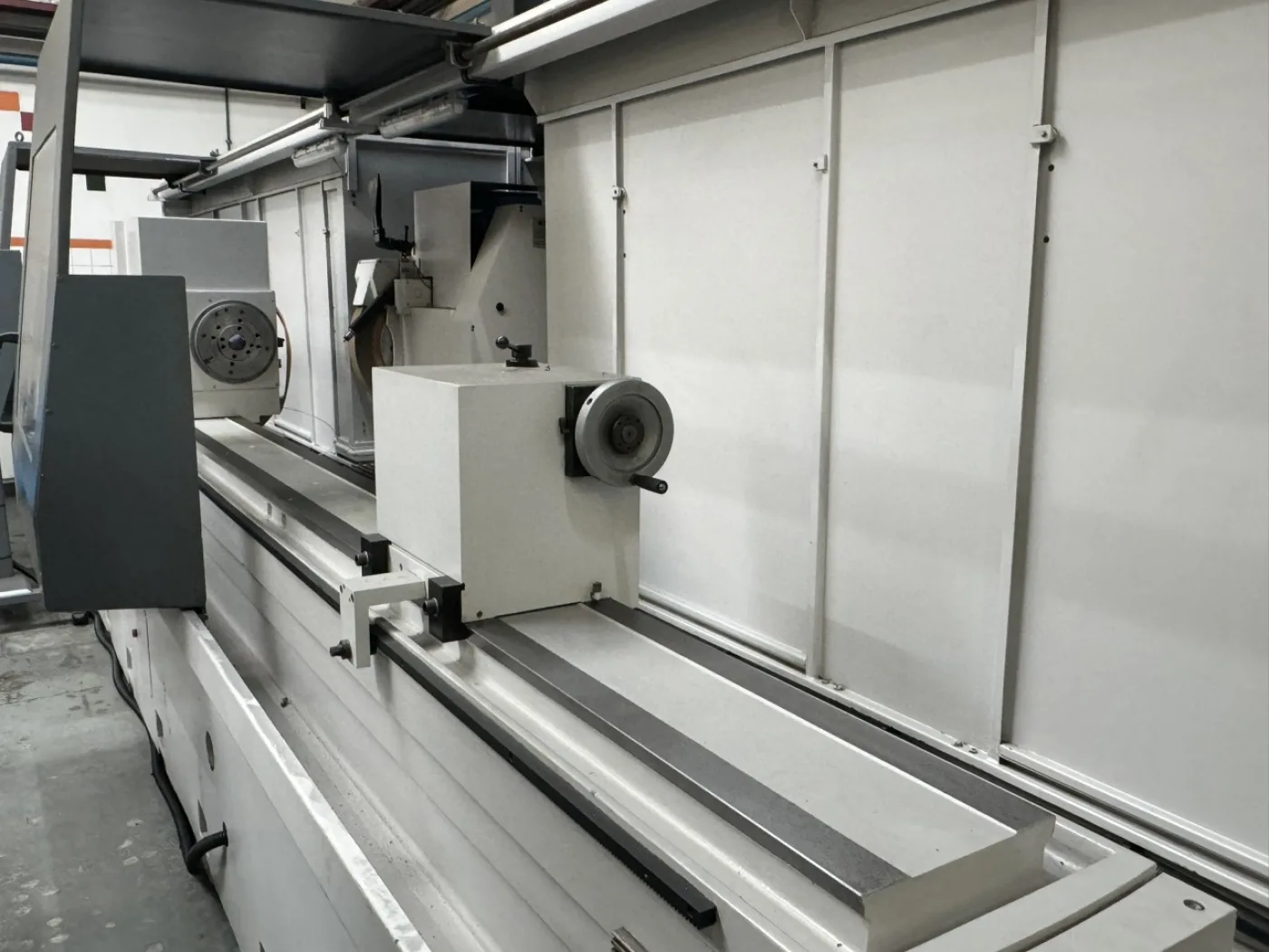 RECTIFIEUSE CNC CYLINDRIQUE “GER” TYPE CP-3000 CNC - 4