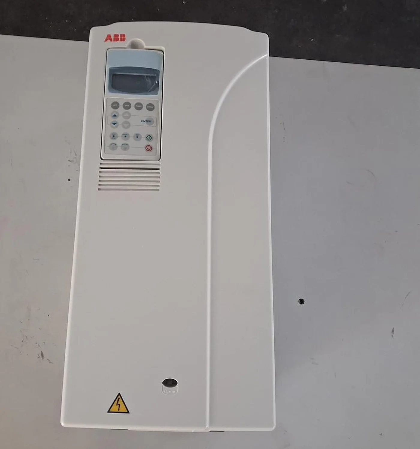 ABB ACS800 Frequenzumrichter - 2