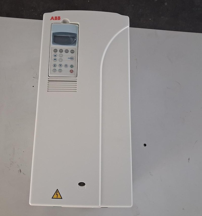 ABB ACS800 Frequenzumrichter