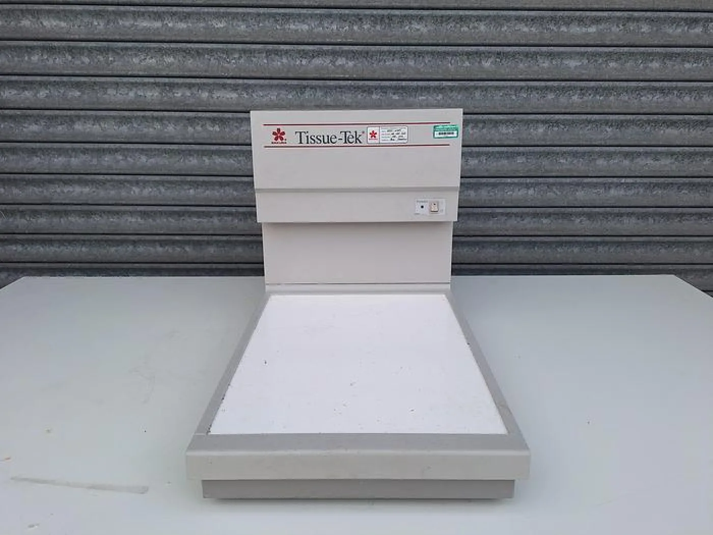Sakura Tissue-Tek TEC 5 CM E-2 Cold Plate - 1
