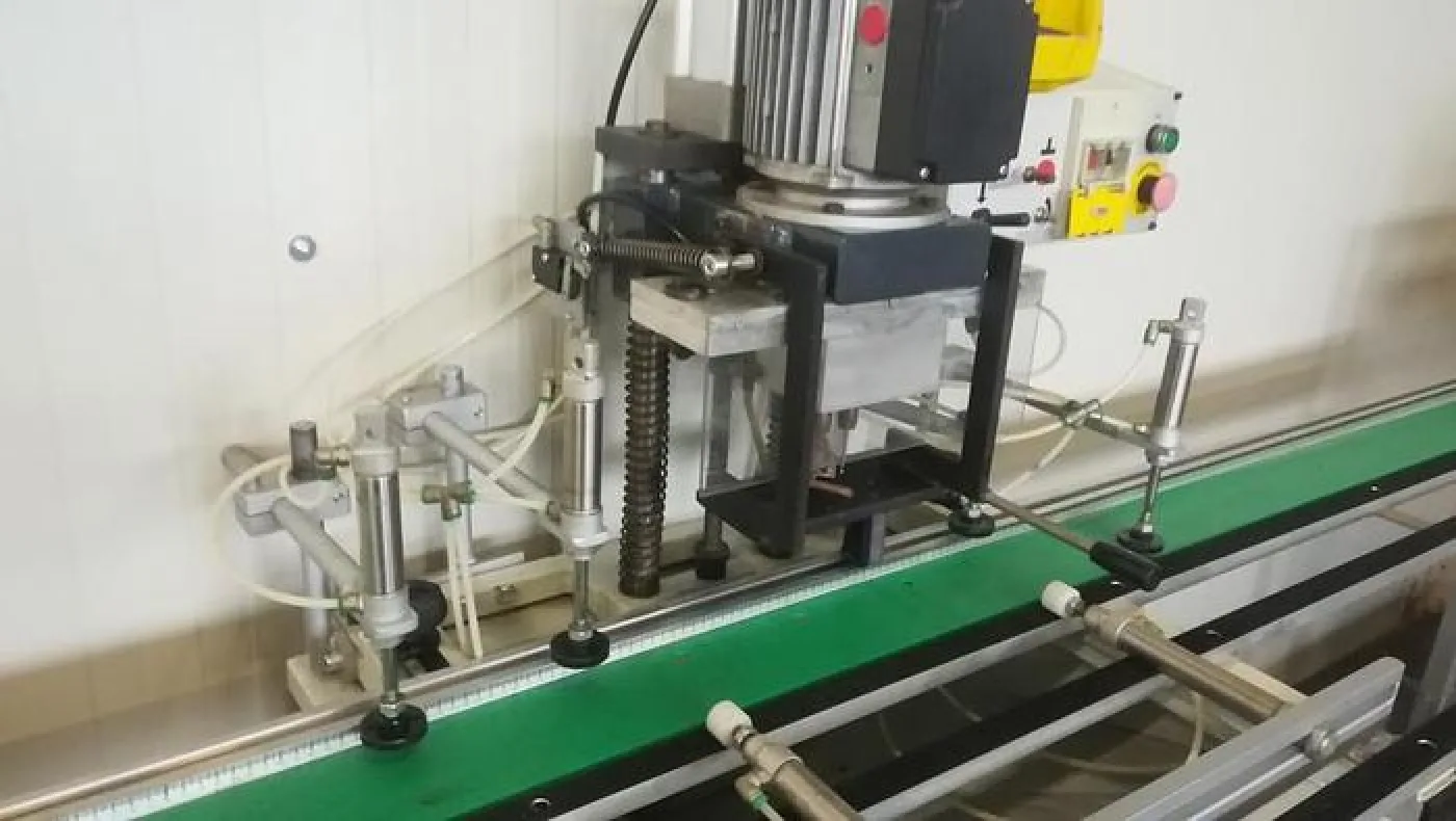 FORO INSERITRICE PER CERNIERE CASATI HF/BP CE - 2