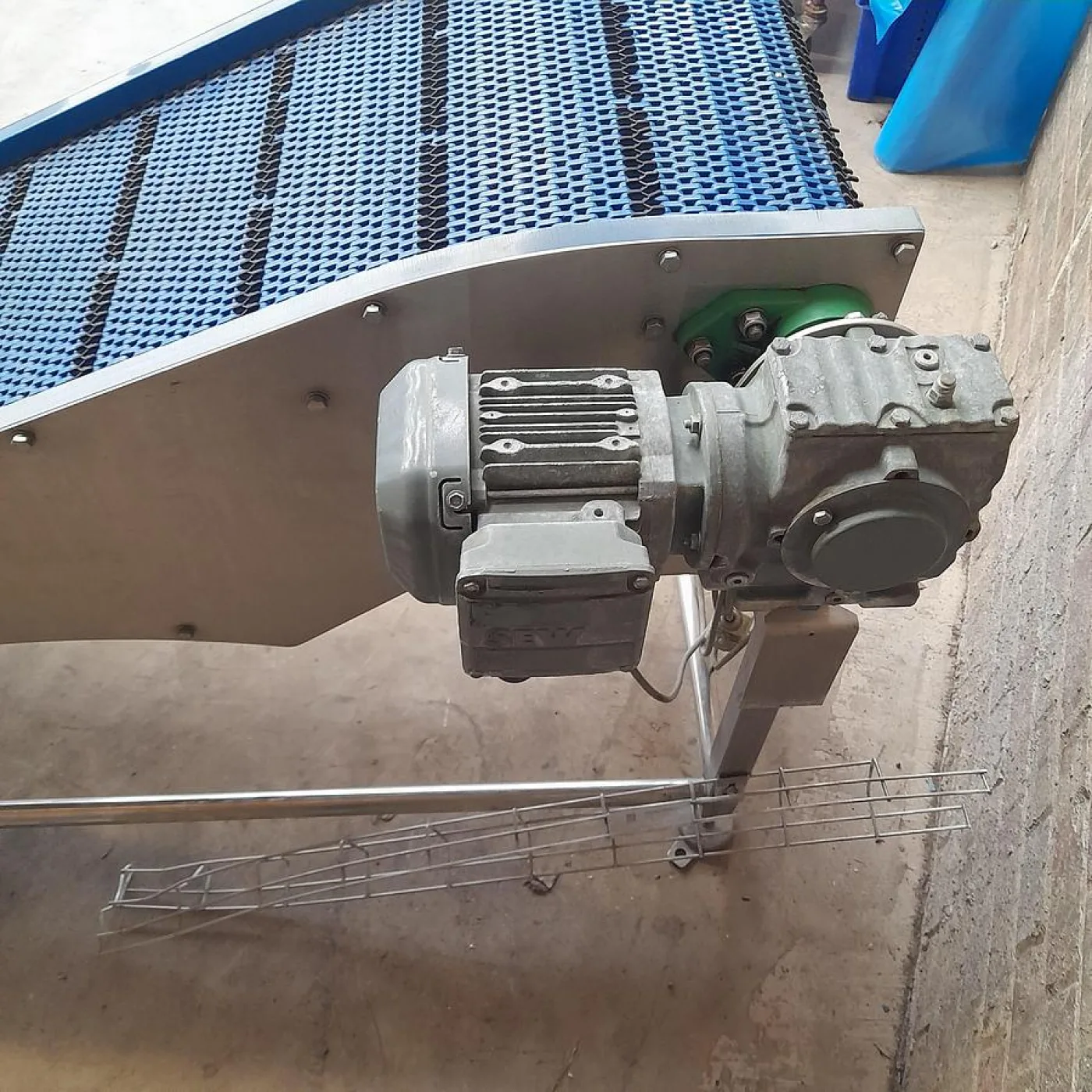 Conveyor - 3