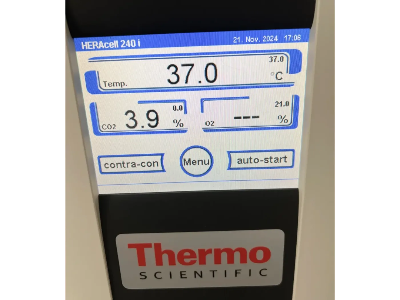 Thermo Scientific HERAcell 240i Tri-Gas Incubator - 2
