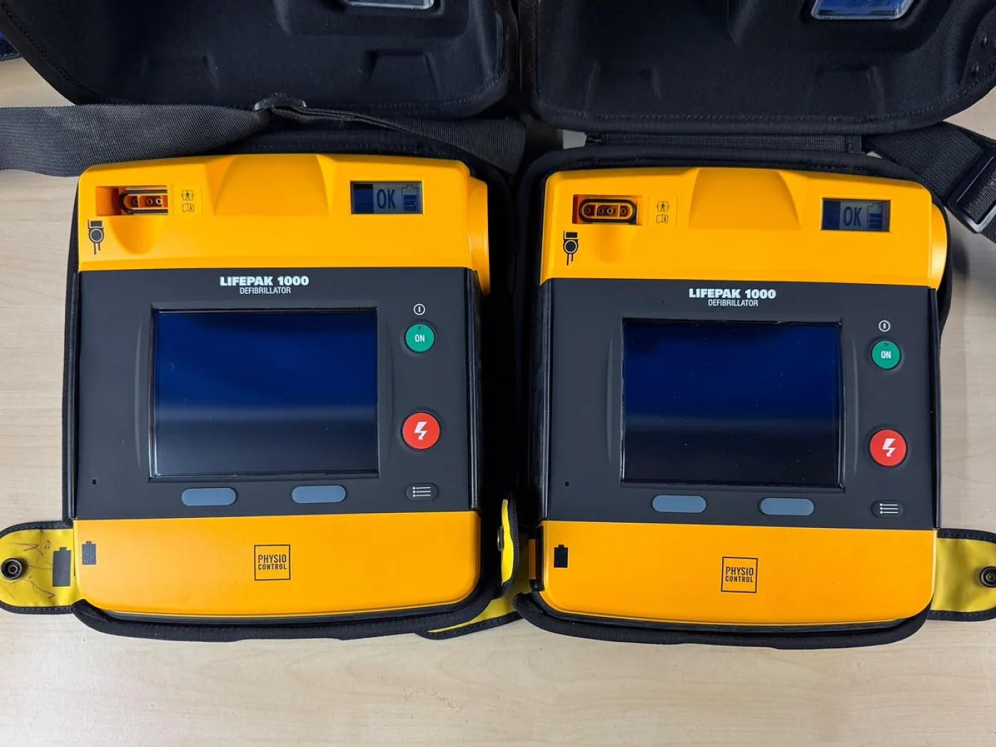 Physio Control Lifepak 1000 Defibrillator REF 320371500491 YOM: 2018 - 4