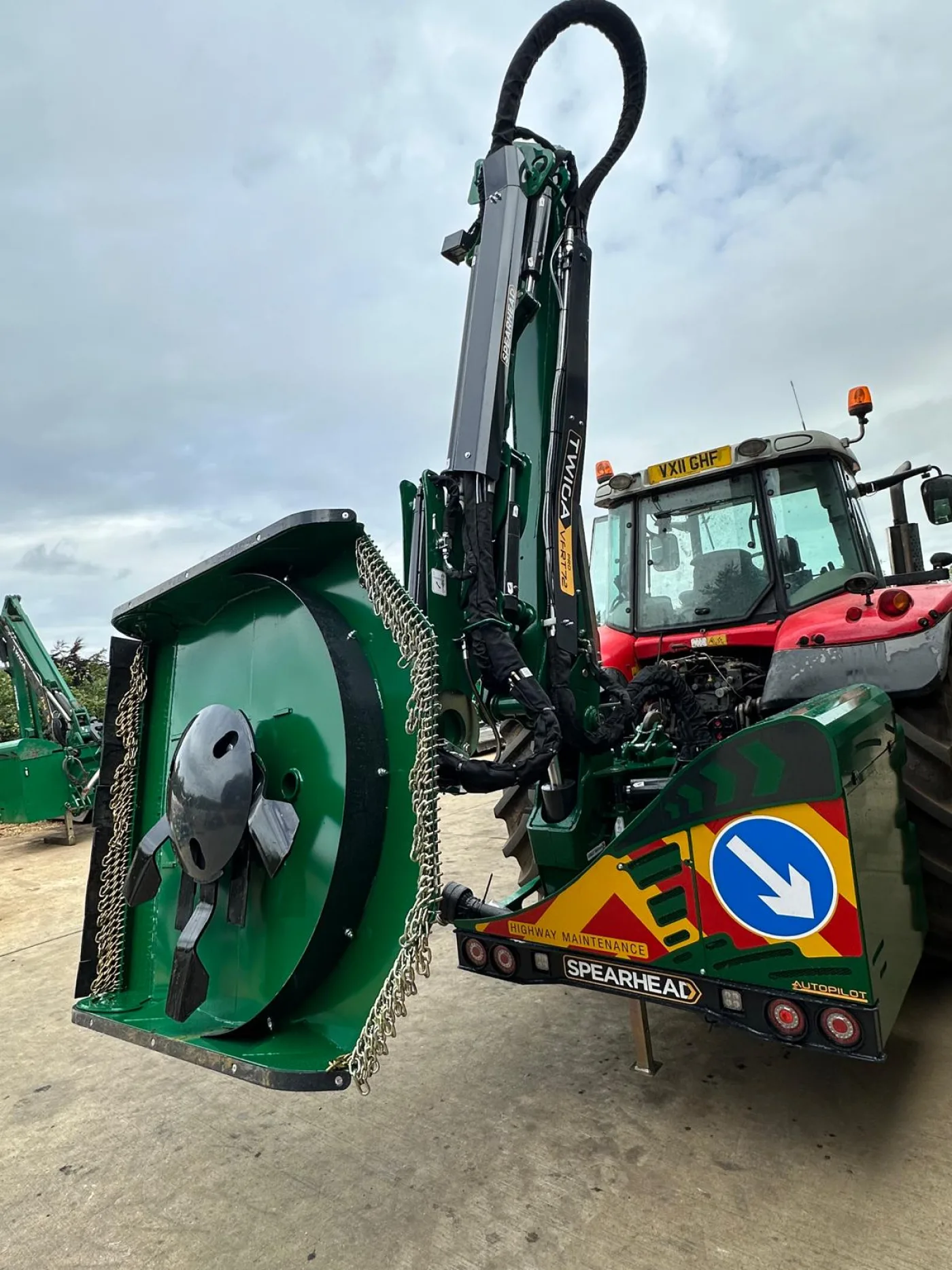 Spearhead Twiga VFRT72 Pro Hedgecutter - 5