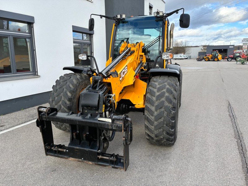 Teleskopradlader JCB TM 320 S