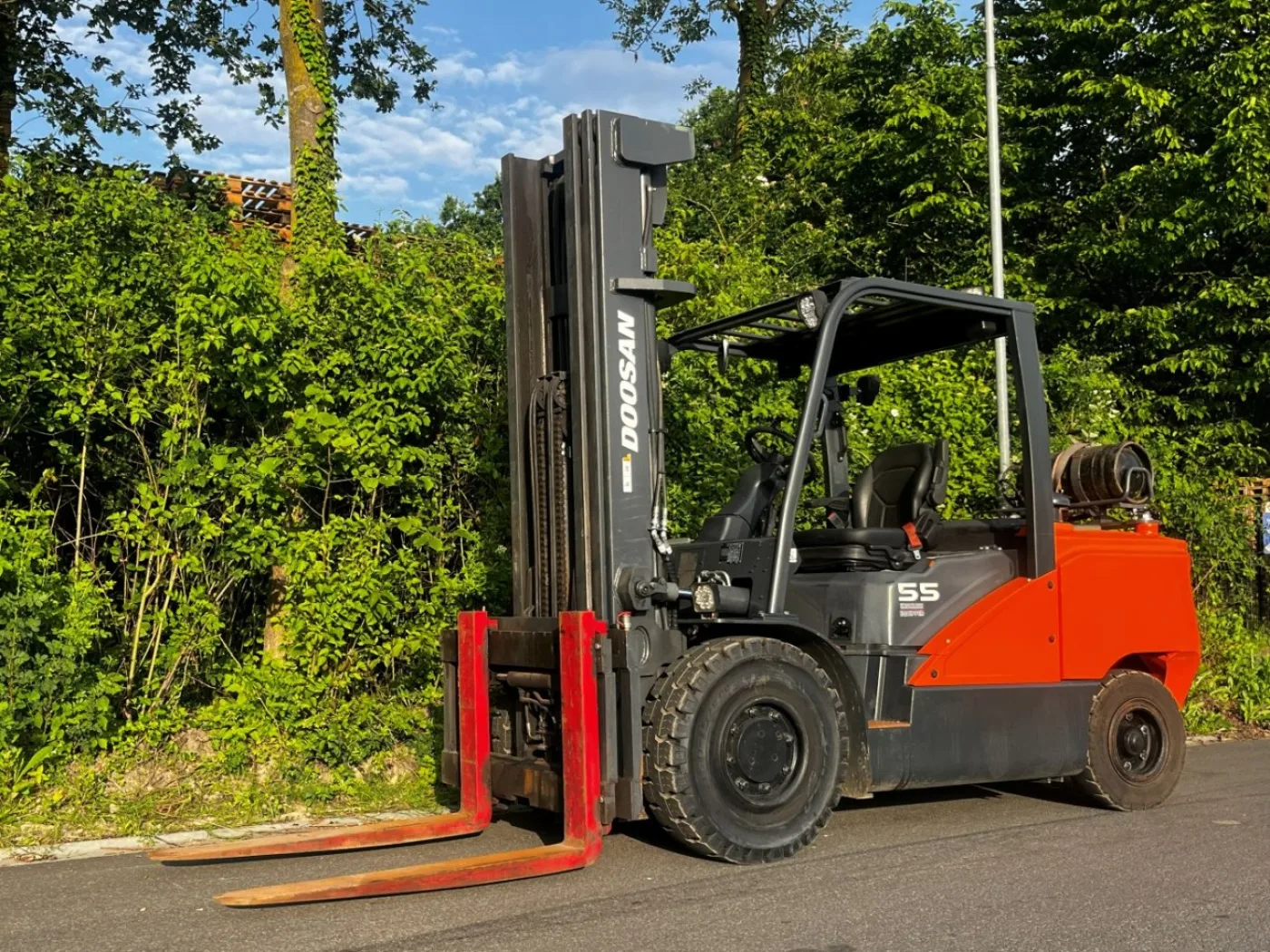 Doosan G55C-7 - 4