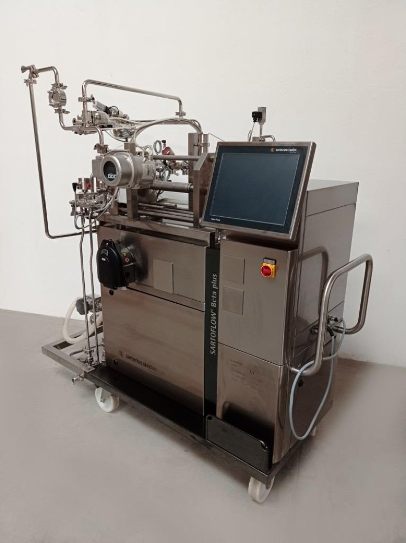 SISTEMA DI ULTRAFILTRAZIONE – SARTORIUS – MOD. SARTOFLOW BETA PLUS (COD. LAB-FIL-1)*