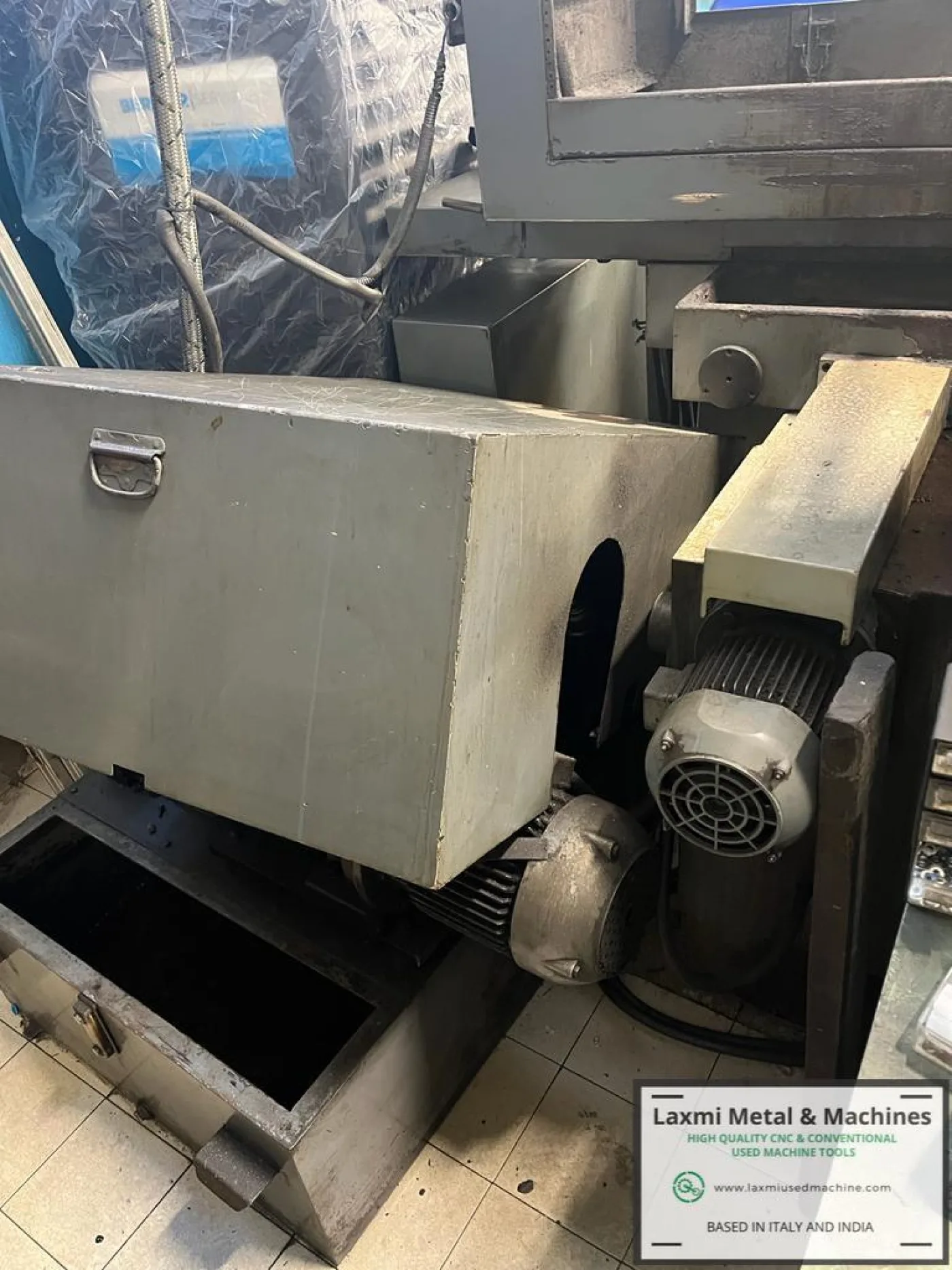 SURFACE GRINDER, STEFOR - RTB 1000/5 - Laxmi Metal & Machines, Rohtak - 5