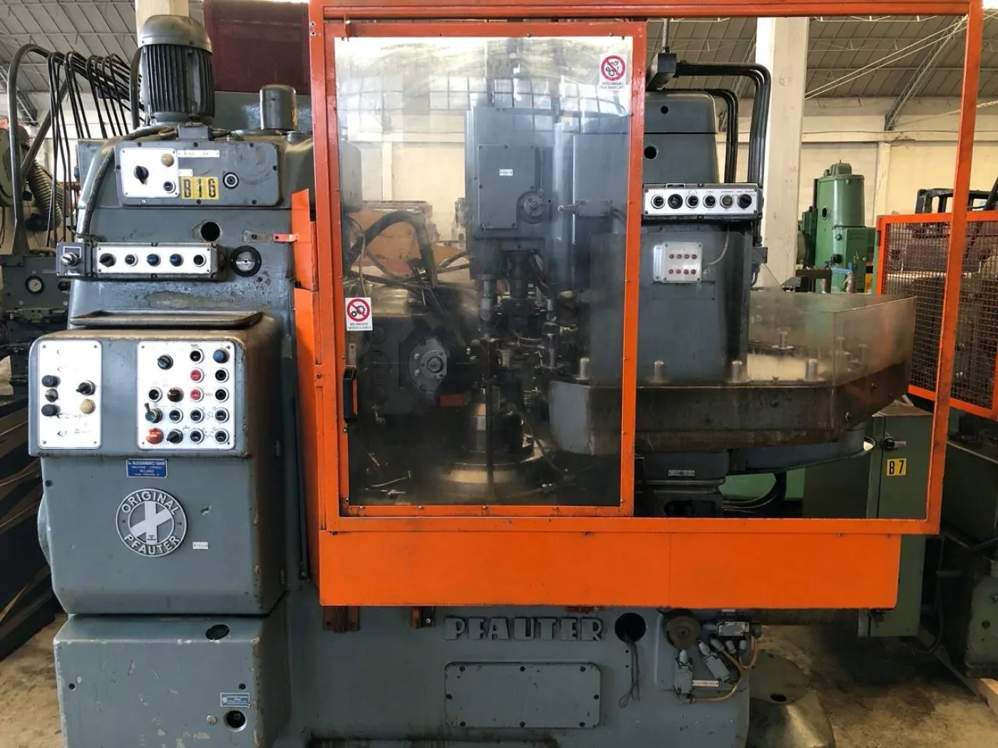 GEAR HOBBING, PFAUTER - P 400. - Laxmi Metal & Machines, Rohtak - 4